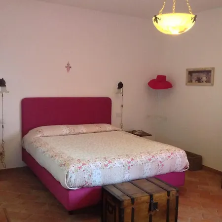 Podere Cirene Farm stay *